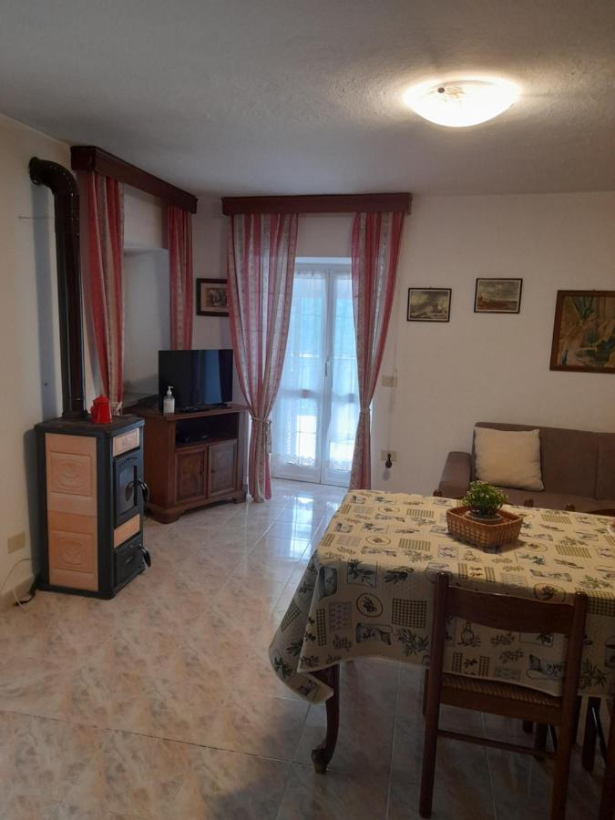 瓦雷塞利古雷Agriturismo Merlotta别墅 外观 照片